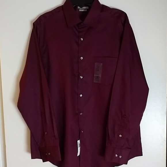 Van Heusen Men's Lux Sateen Fitted Dress Shirt - Picture 7 of 8